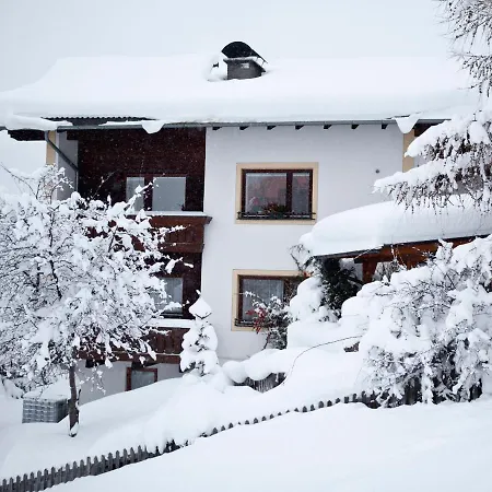 Drei Sonnen Reihan Apartment *
